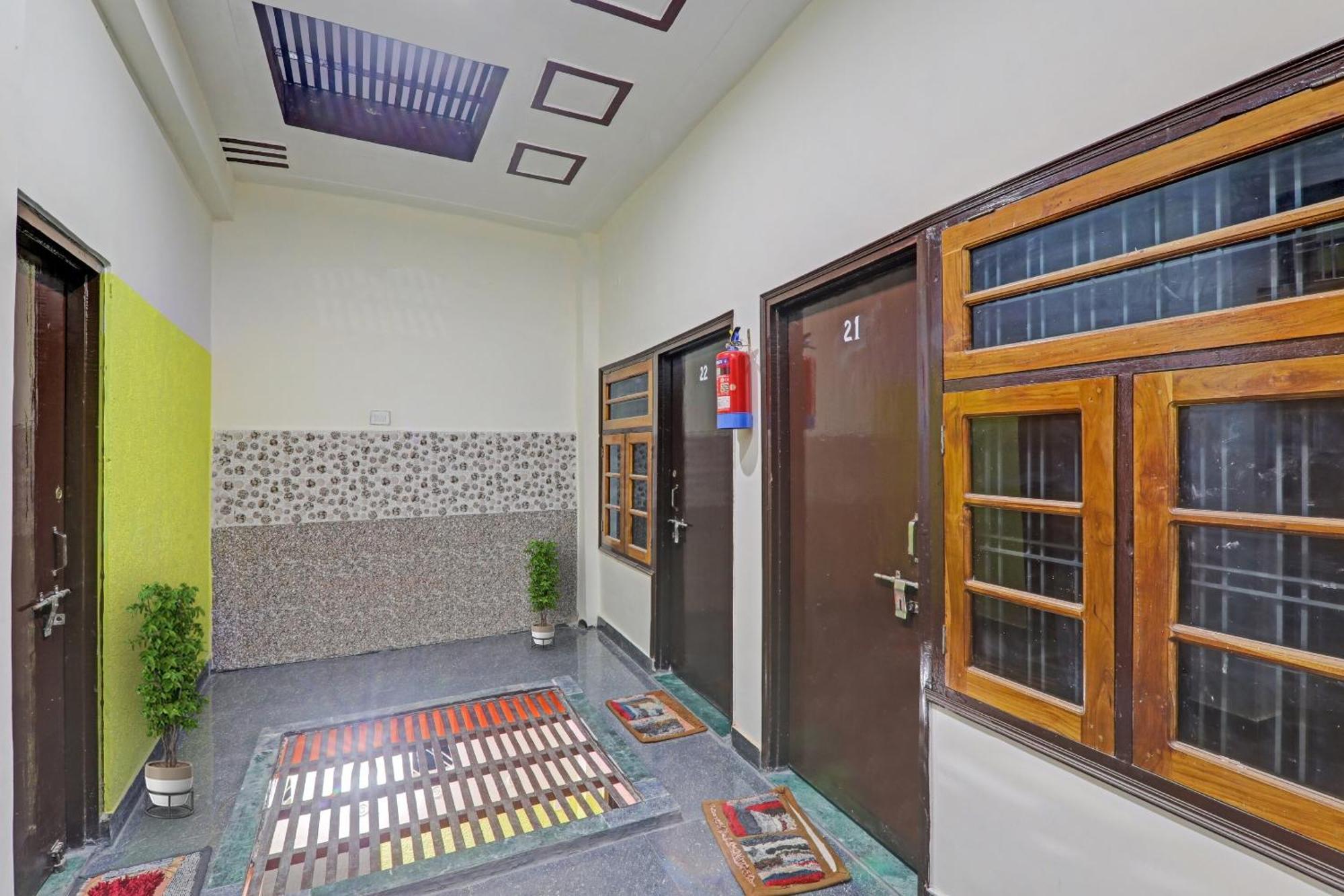 Hotel O R K Hotels Lucknow Dış mekan fotoğraf