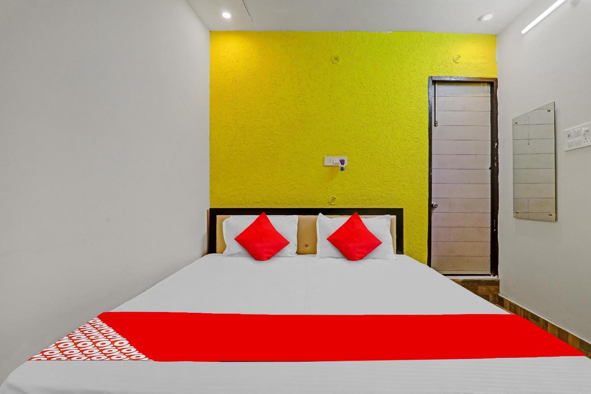 Hotel O R K Hotels Lucknow Dış mekan fotoğraf